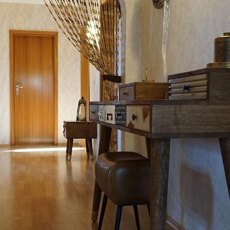Grosszuegige Wohnung Mit Terrasse Und Gartenzugang - Das Komplette Erdgeschoss بيندلاخ المظهر الخارجي الصورة